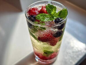 Iced Berry Green Tea
