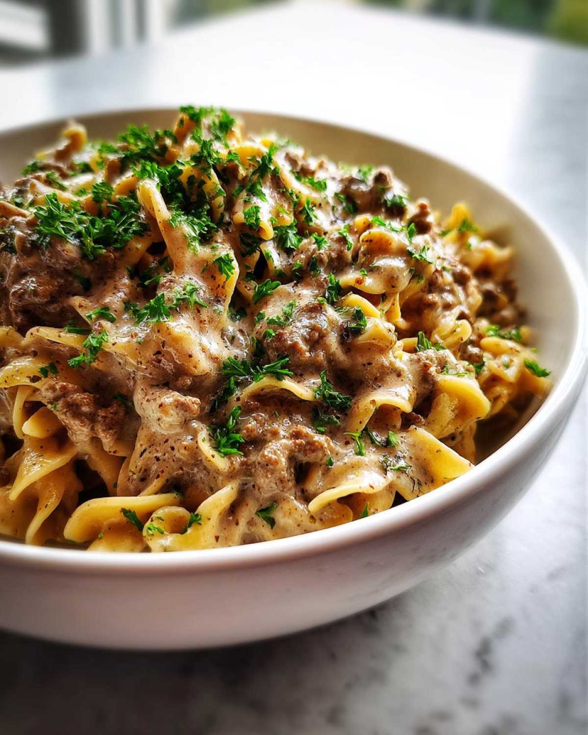 One pot ground beef stroganoff