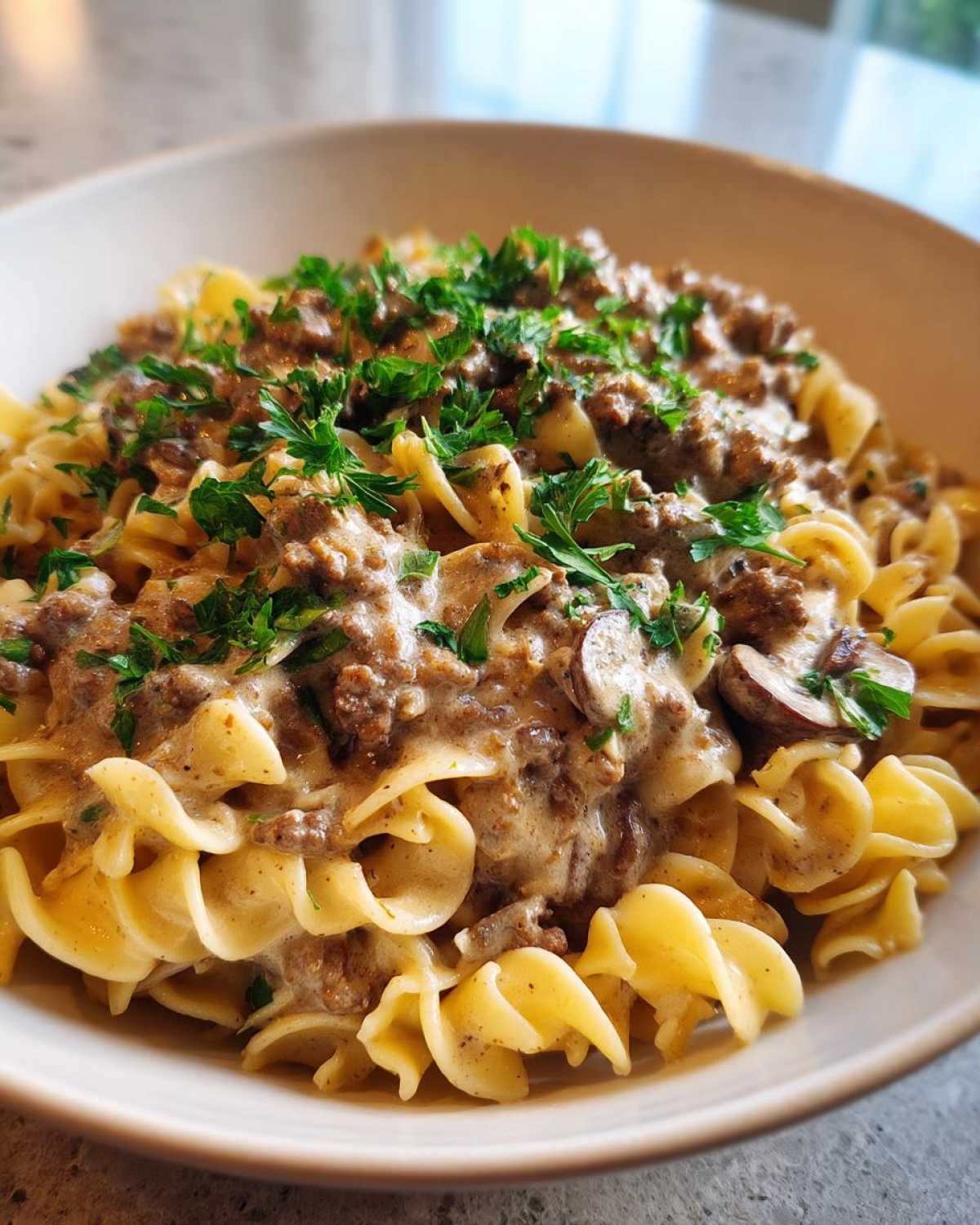 One pot ground beef stroganoff