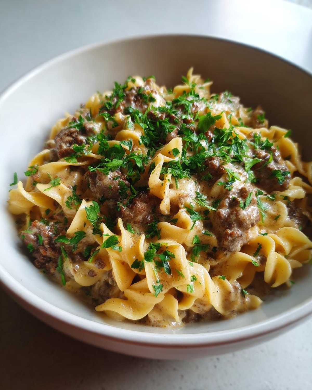 One pot ground beef stroganoff